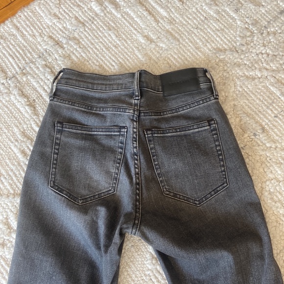 Everlane Gray Mid- Rise Classic Skinny Jean - Picture 6 of 10